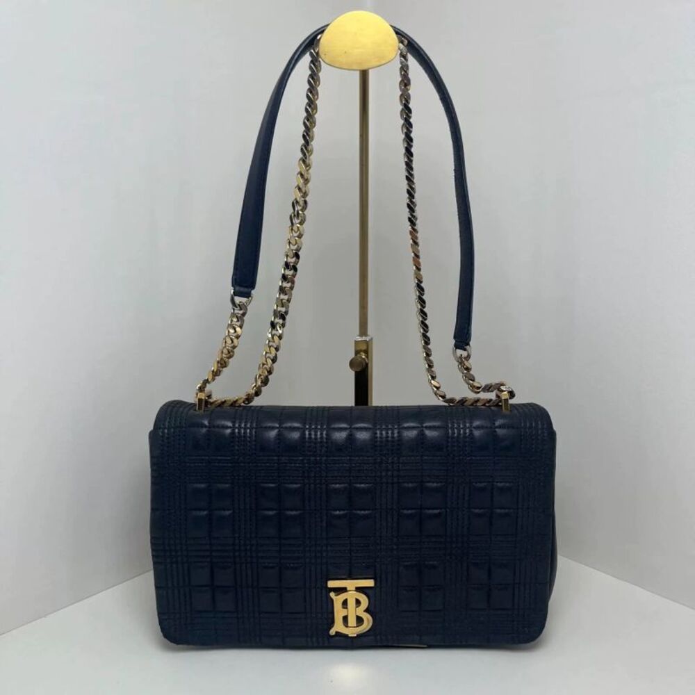 Burberry Women Pre-Loved Bag Very Good Condition
